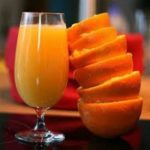A Catania spremuta di arance a colazione al costo di un cappuccino, per valorizzare le “Rosse” di Sicilia
